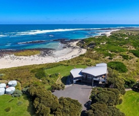 HEARN'S BEACH HOUSE