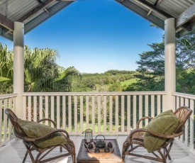 Lofts Cottage in the Byron Hinterland