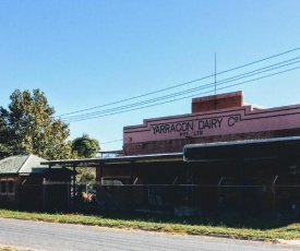 Yarragon Dairy Family Room