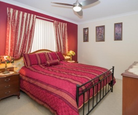 Ascot on Swan Bed & Breakfast