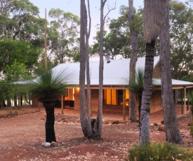 Woodstone Possum Cottage
