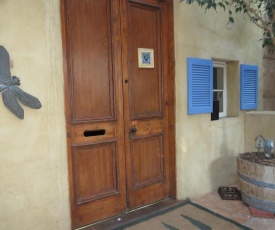 Bentwood Olive Grove Accommodation