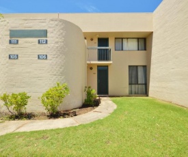 Riverview Holiday Apartment 106 - Kalbarri, WA