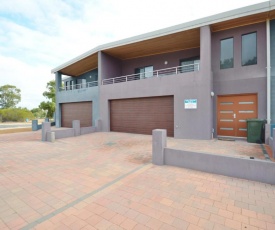 Villa Palazzo 3 - Kalbarri, WA