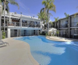 Beachside Apartments - Mandurah