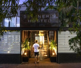 Spinners Hostel