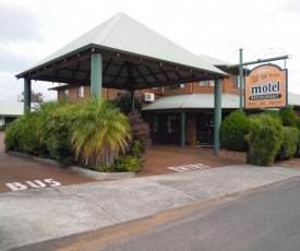 Tree Top Walk Motel