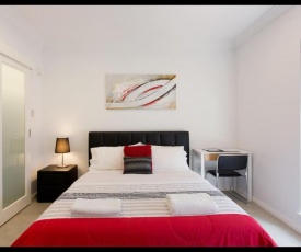 M5 Apartment in the free transit zone West Perth