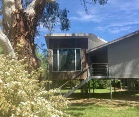 Treehouse Retreat