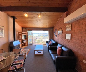 Snowbird 1 - Jindabyne Townhouse