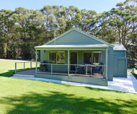 Beau Cabin - Two bedroom cabin on golf course