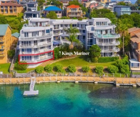 Kings Mariner 7 Waterfront Apartment