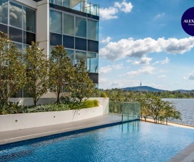 Beautiful Modern Lake View Apartment