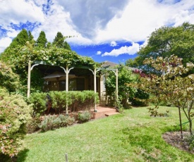 Raspberry Terrace of Leura