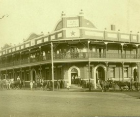 HISTORIC STAR LODGE NARRANDERA