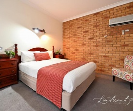 Narrandera Club Motor Inn