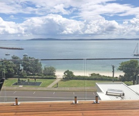 Classic View 1' , 49 Victoria Parade - panoramic water views, aircon, free WIFI