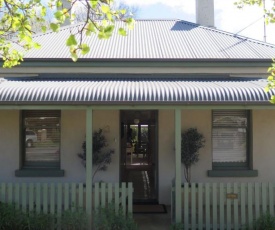 Magnolia Cottage