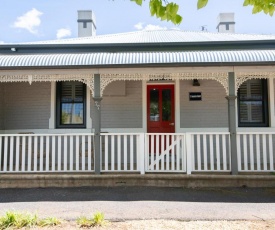 Red Door Cottage of Orange - Heritage Home