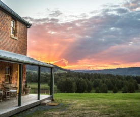 The Barracks, Tocal