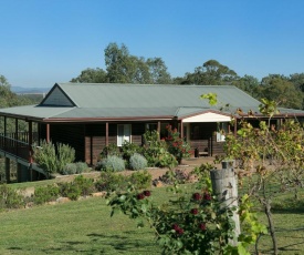 North Lodge Clan Cottage