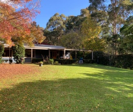 True North - 4BR Home & Garden in Bush Setting with Huge Bath