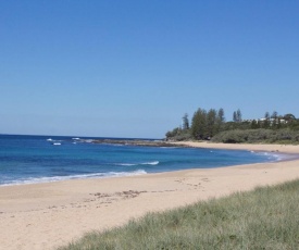 Wellington Parade 1/15a, Shelly Beach, Caloundra