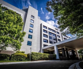 Crowne Plaza Canberra, an IHG Hotel