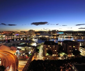 Metro Apartments On Darling Harbour