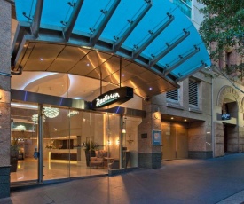 Radisson Hotel & Suites Sydney