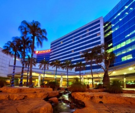 Stamford Plaza Sydney Airport Hotel & Conference Centre