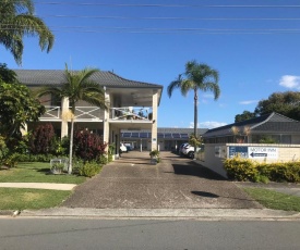 Cooks Endeavour Motor Inn