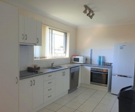 1 bedroom Apartment in the heart of Urunga